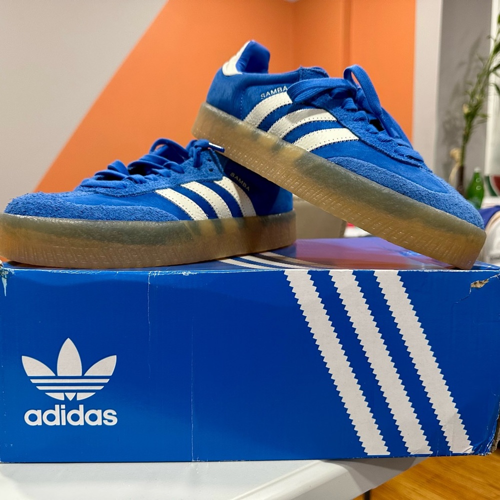 Adidas Men’s Samba Royal Blue Shoes with White Stripes